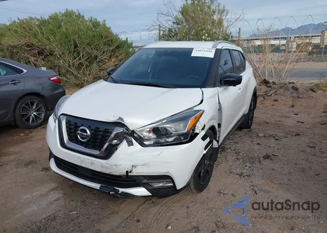 2020 Nissan Kicks Sr Xtronic Cvt из США, поврежденный, VIN 3N1CP5DV2LL569356
